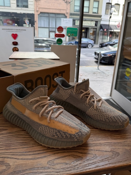 Yeezy Boost 350 V2 Grey Tan Stripe Athletic Shoes main image 4